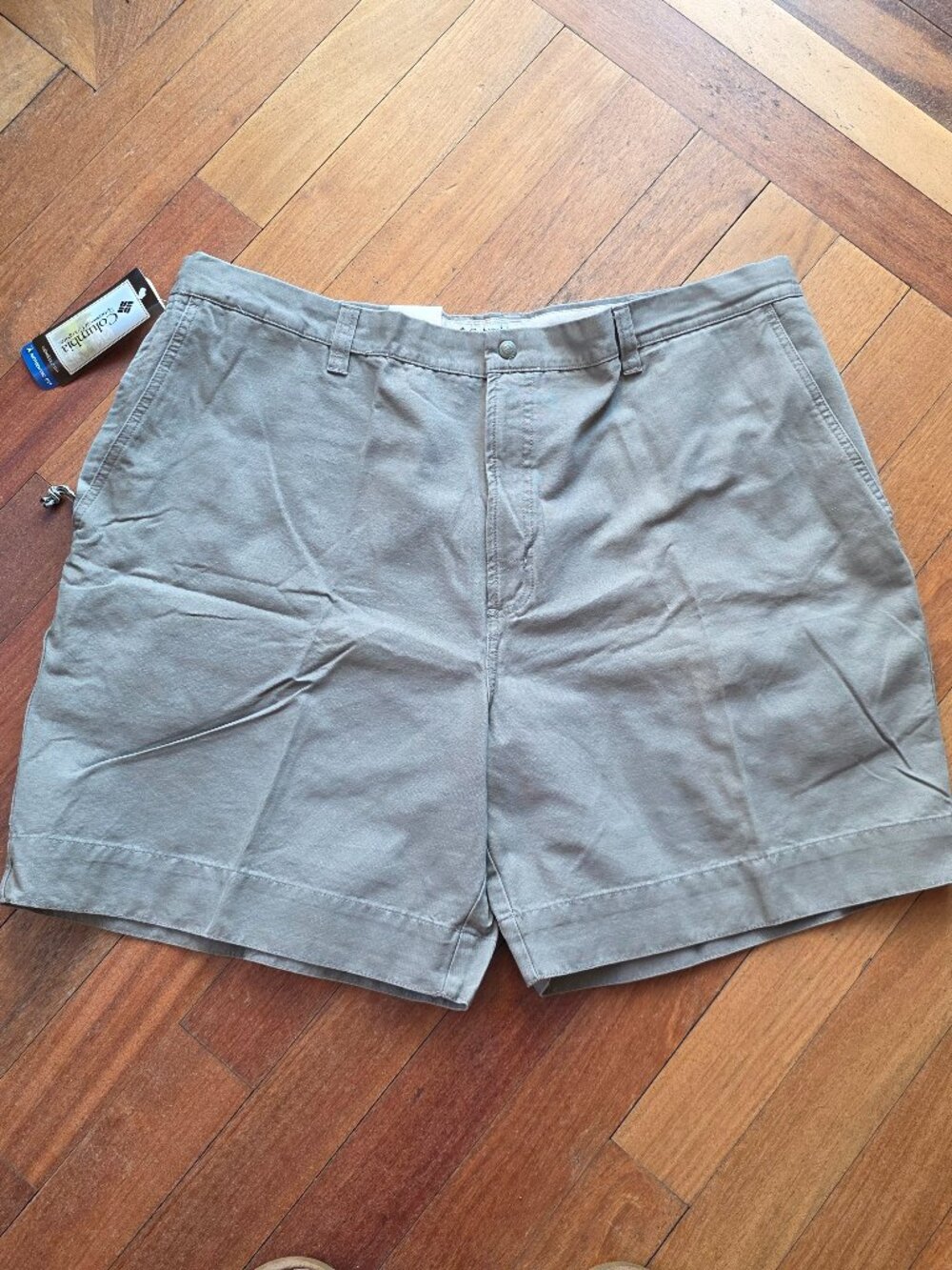 NWT Columbia Gray Rugged Outdoor Chino Shorts Big & Tall Size 44 - Picture 2 of 11